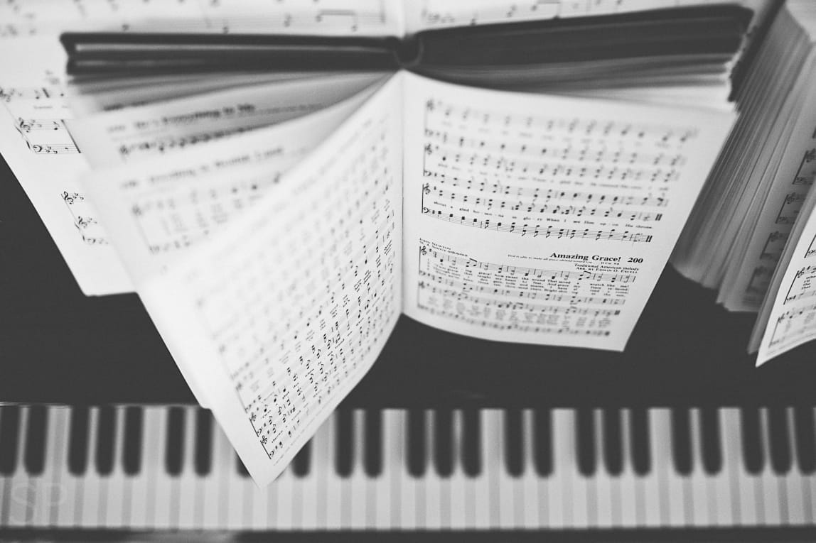 Amazing-Grace-11.2.13-©GarlandsofGrace