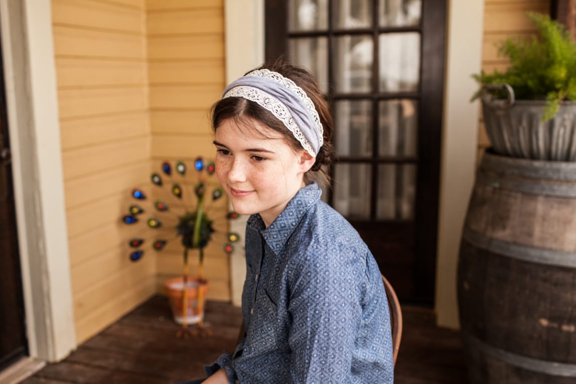 Garlands of Gace Vintage Stretch headcovering-0183