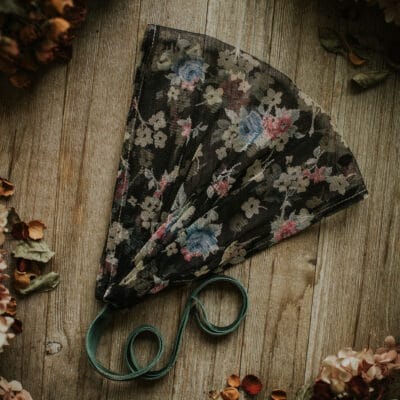 Roses are Blue Tie On Cecily Covering