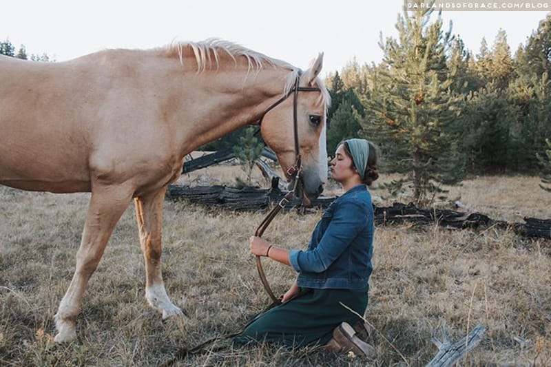 modest fashion and 1 Corinthians 11 headcoverings