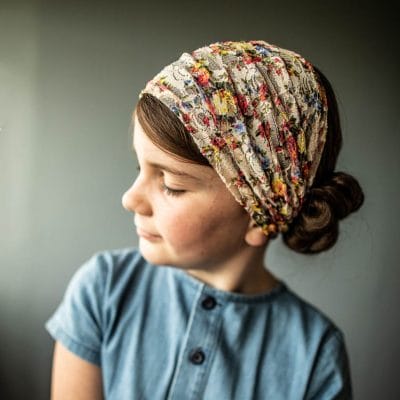 Cecily’s Stretch Lace Headcovering for Girls