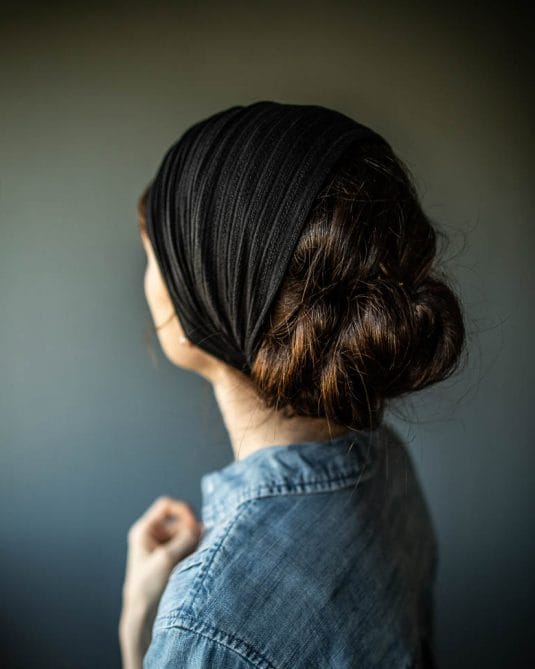 Cecily’s Black Textured Stretch Headwrap
