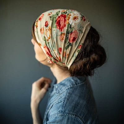 Cecily’s Cappuccino Rose Stretch Headcovering
