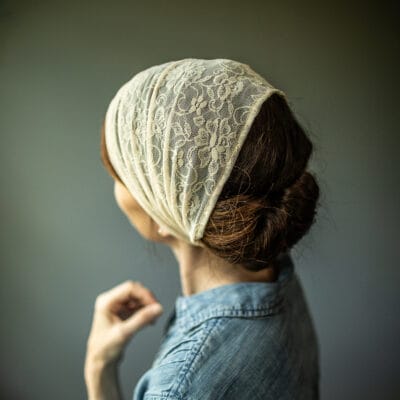 Cecily's Classic Lace Headcovering