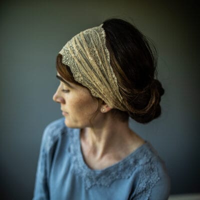 Katherine’s Ivory Timeless Lace Hairwrap