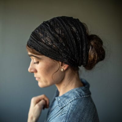 Cecily’s Trellis Stretch Lace Headwrap