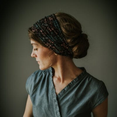 Cecily’s Indigo Paisley Stretch Covering